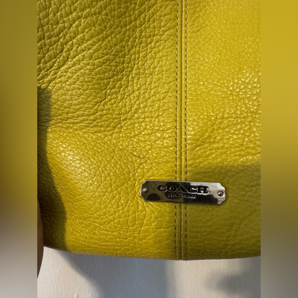 Coach Yellow Leather Shoulder Bag - Picture 6 of 11
